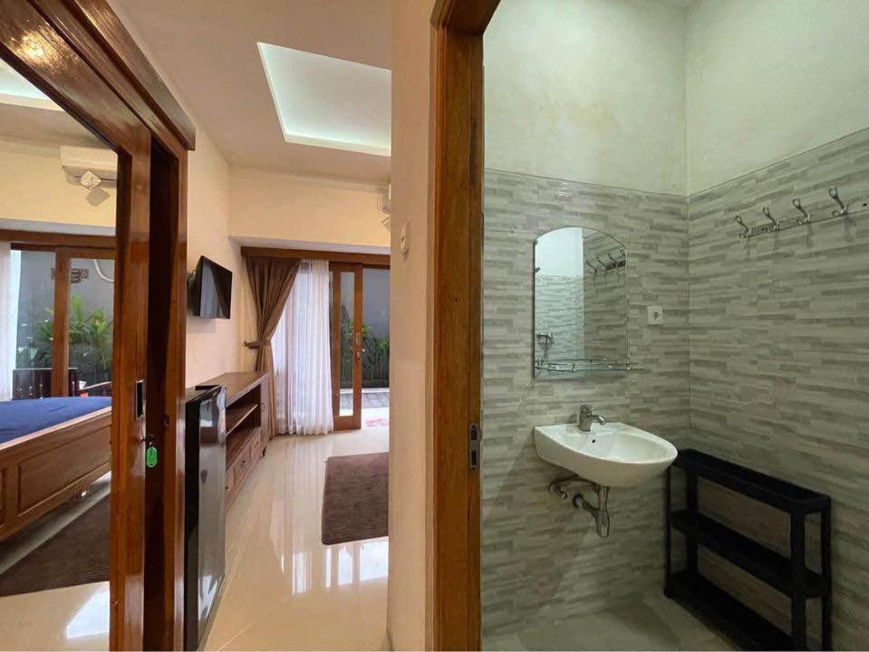 Kamar Kodel1 Seminyak (Bali)