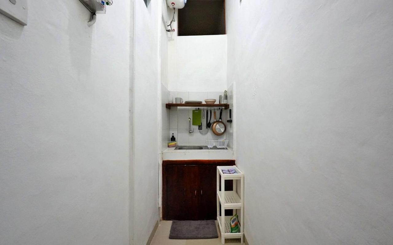 Kamar Kodel1 *